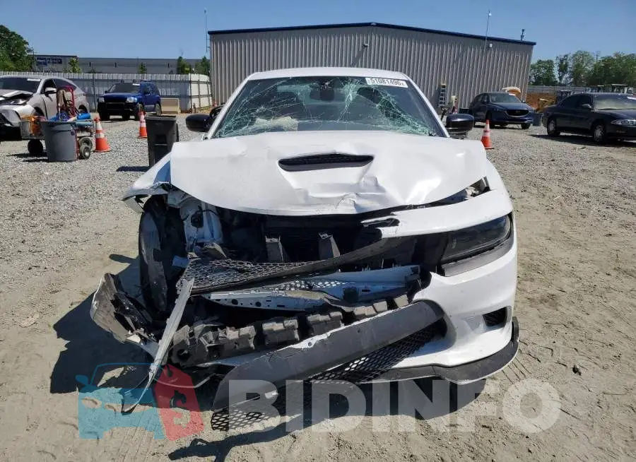 2C3CDXMG9PH536537 Photo# 5