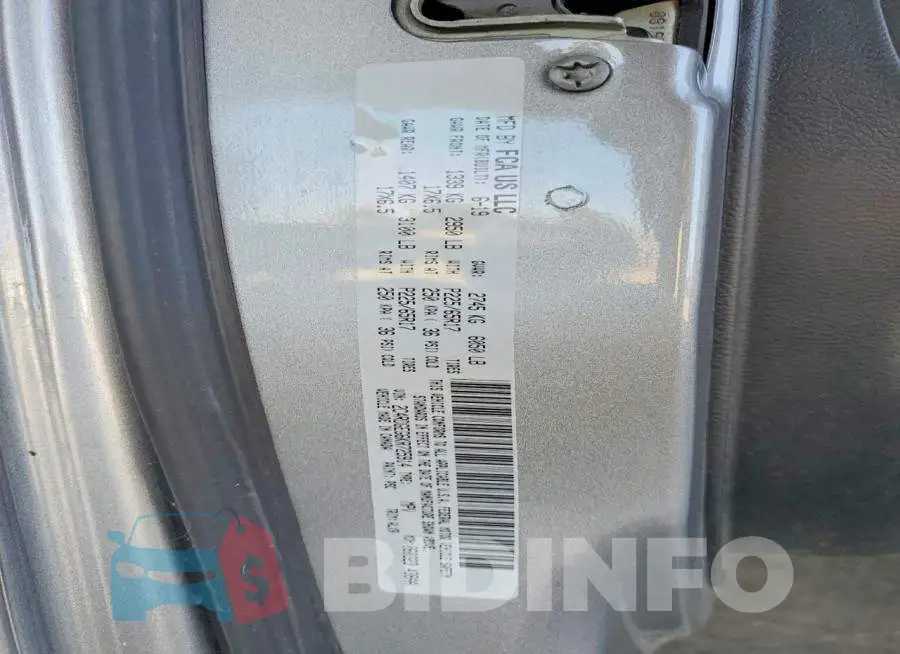 2C4RDGEG6KR725914 Photo# 12