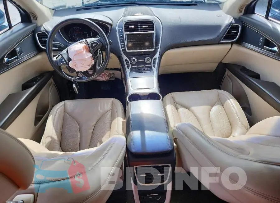 2LMPJ6KR7JBL42149 Photo# 8