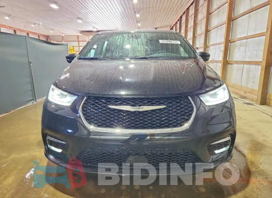 2C4RC1BG4TR201635 Photo# 5