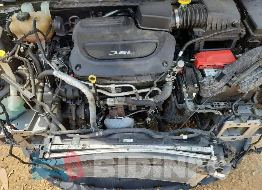 2C4RC1GG4JR246015 Photo# 12
