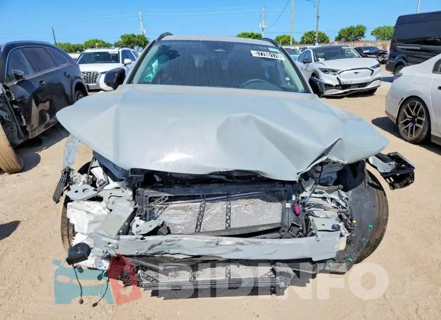 YV4L12UC5T2734701 Photo# 5