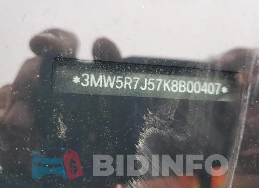 3MW5R7J57K8B00407 Photo# 12