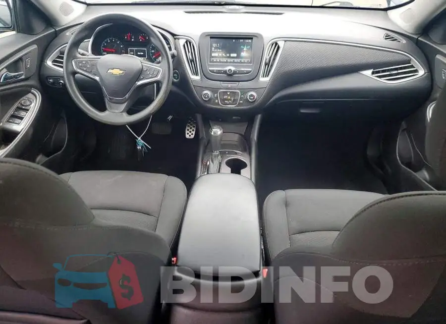 1G1ZB5ST4HF127244 Photo# 8