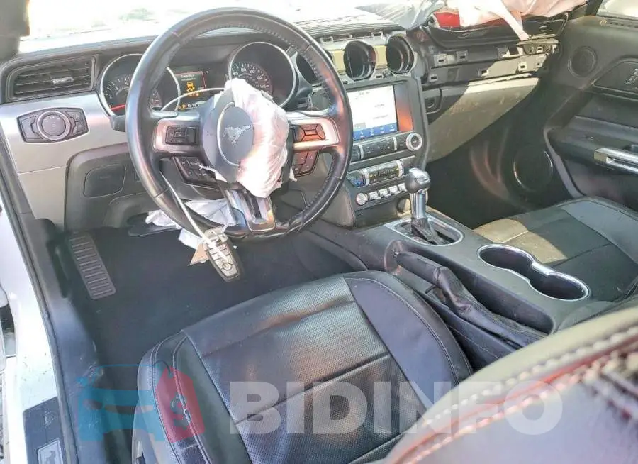 1FA6P8CFXL5190374 Photo# 8
