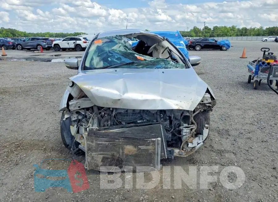 1FADP3F20HL286794 Photo# 5