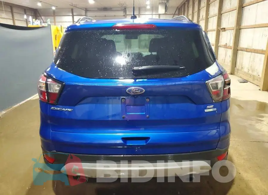1FMCU9GD5HUA11350 Photo# 6