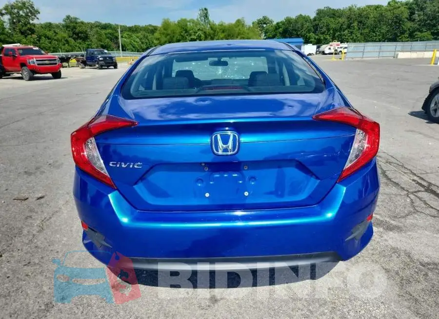 19XFC2F50JE017843 Photo# 6