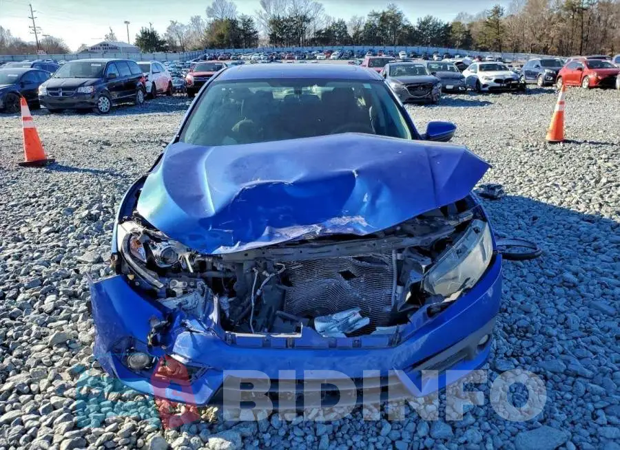 19XFC2F71HE028782 Photo# 5