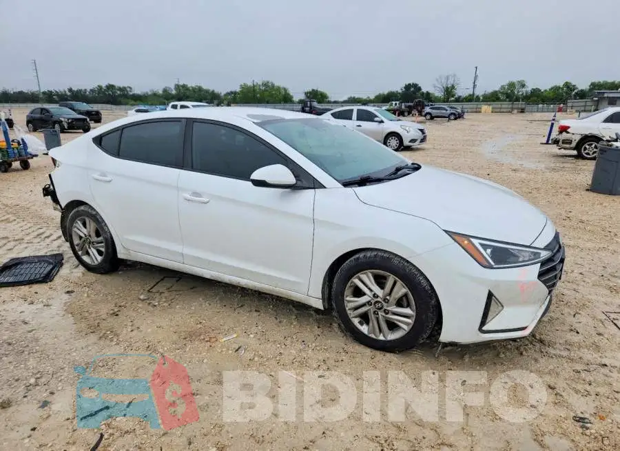 5NPD84LF8KH437817 Photo# 4