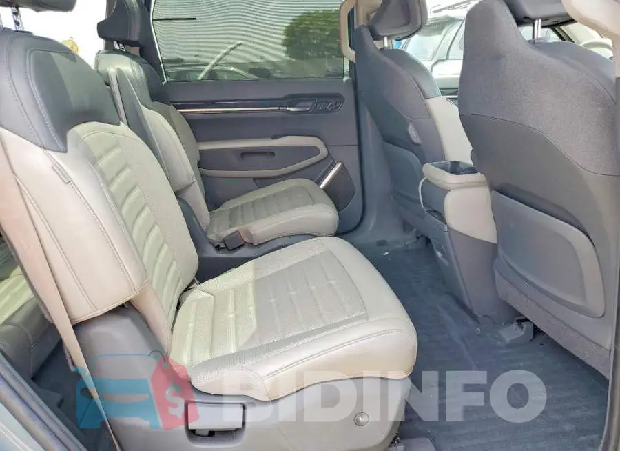 KNDADFS52R6029773 Photo# 11