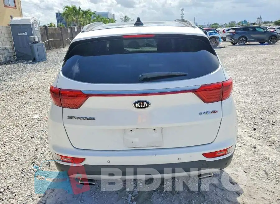 KNDPR3A6XJ7404036 Photo# 6
