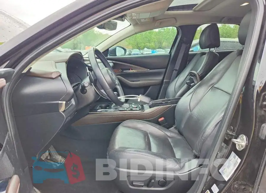 3MVDMBDL9NM405167 Photo# 7