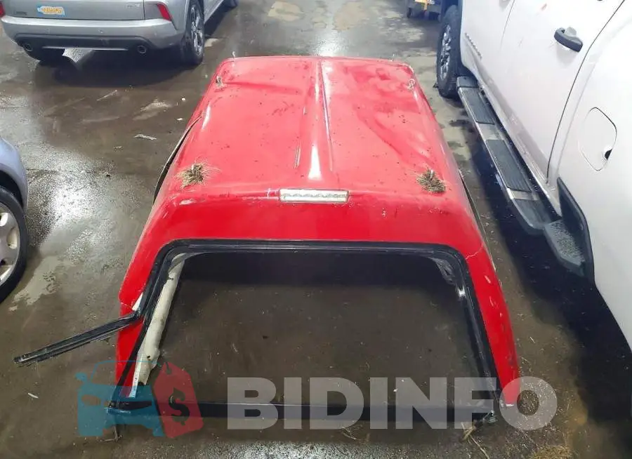 1GT49SE71RF446824 Photo# 12
