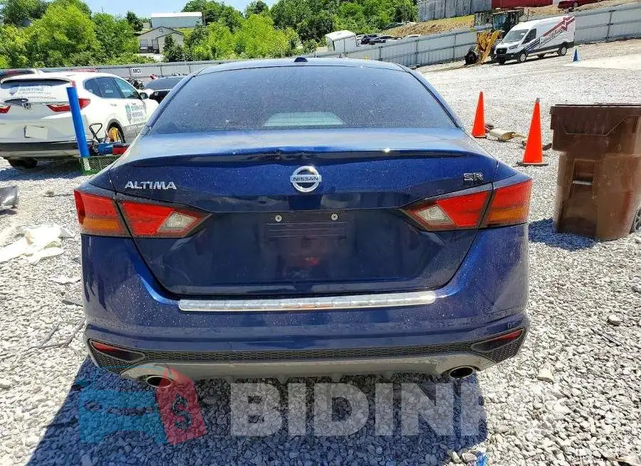 1N4BL4CV8NN376072 Photo# 6