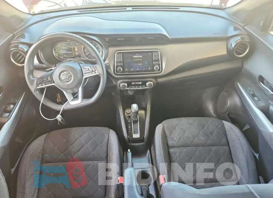 3N1CP5CU9KL565795 Photo# 8