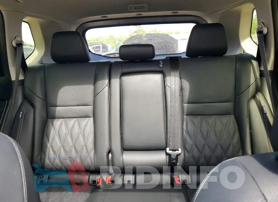 JN8BT3DD3TW290819 Photo# 10