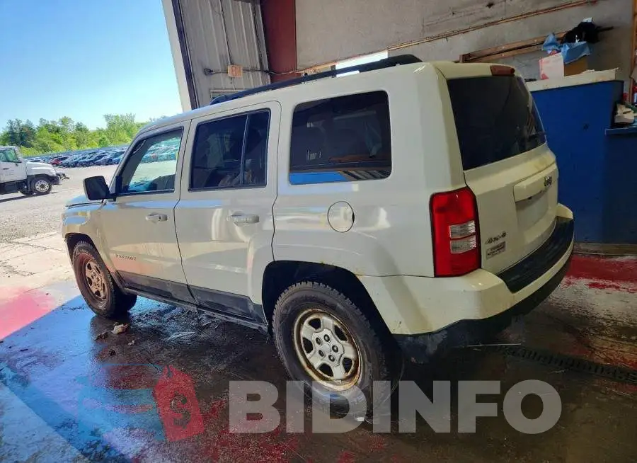 1C4NJRBB1HD144814 Photo# 2