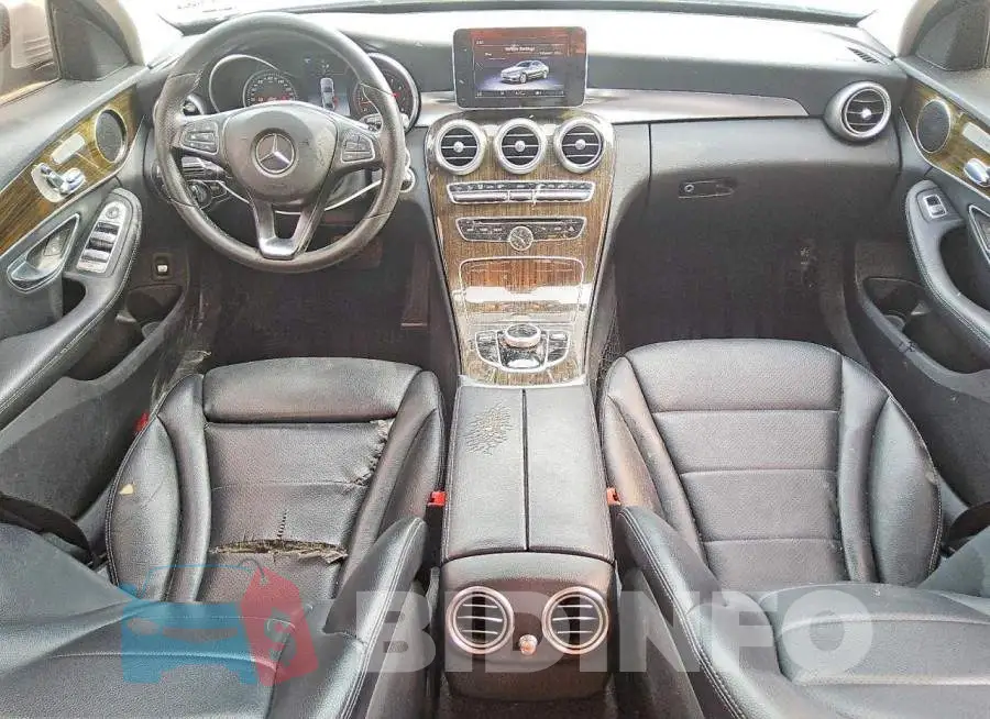 55SWF4KB1JU247740 Photo# 8
