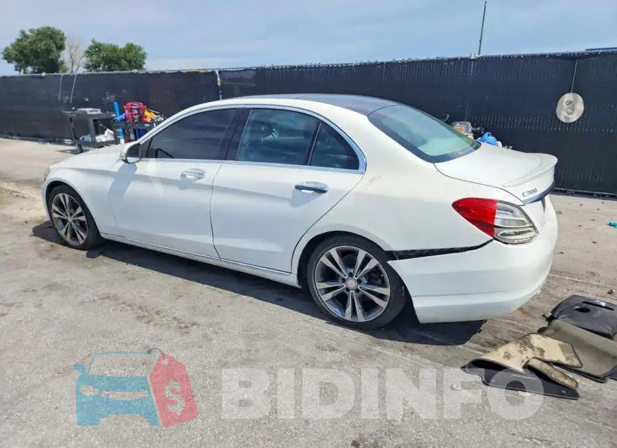WDDWF4JB9HR252777 Photo# 2