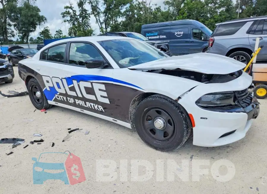 2C3CDXAT8PH572284 Photo# 4