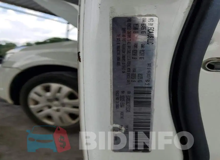 3C4PDCAB2JT532245 Photo# 13