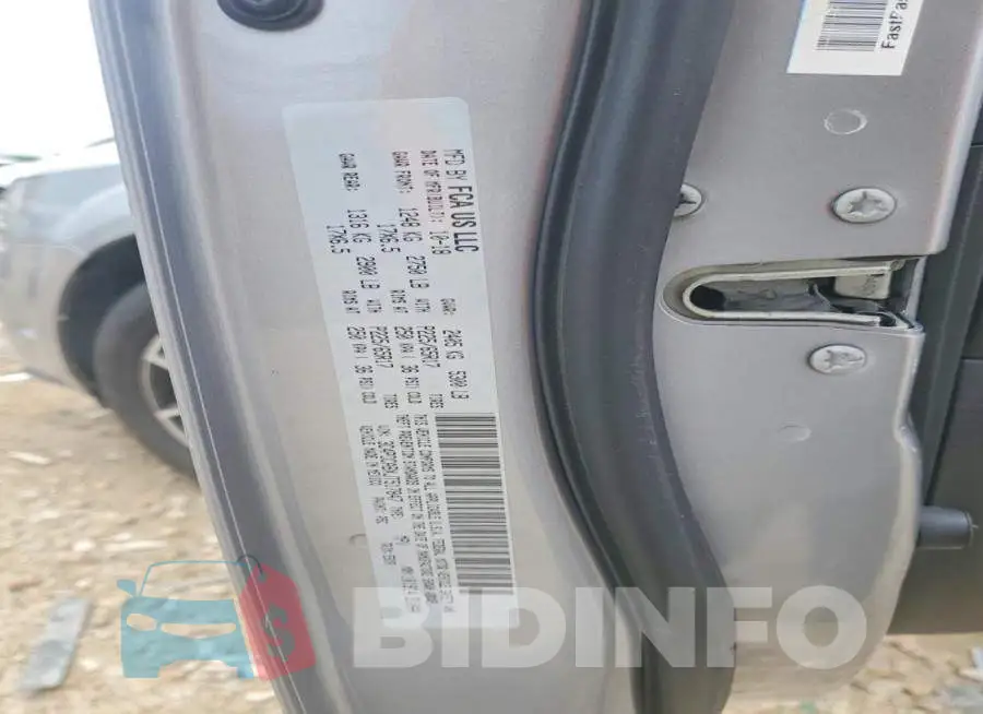 3C4PDCABXJT517847 Photo# 13