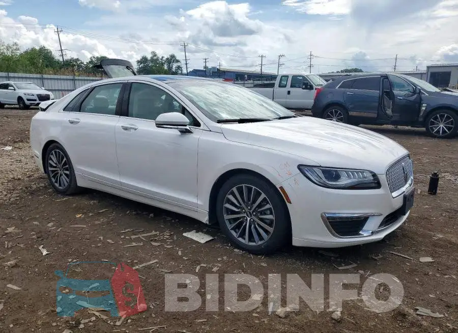 3LN6L5LU8JR628656 Photo# 4
