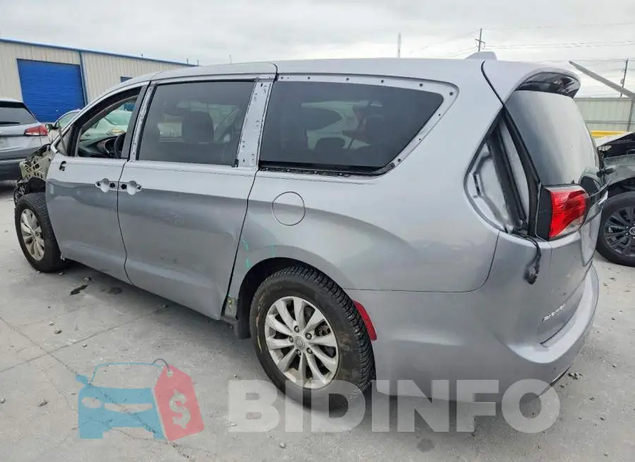 2C4RC1FG9JR279836 Photo# 2