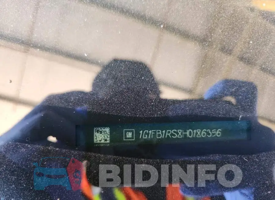 1G1FB1RS8H0186356 Photo# 12