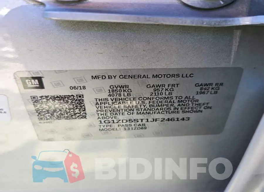 1G1ZD5ST1JF246143 Photo# 12