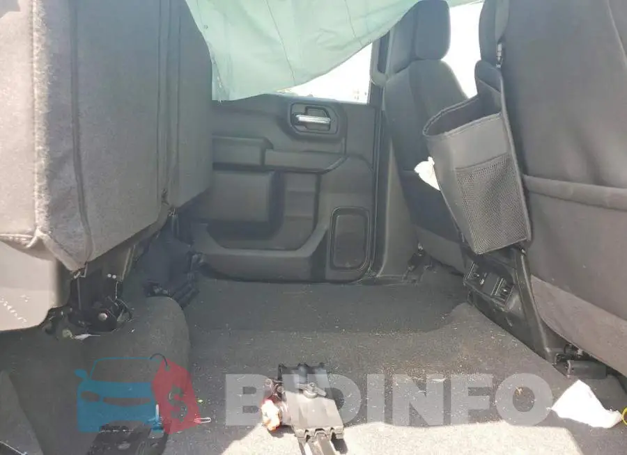 1GCPKBEK5SZ221171 Photo# 10