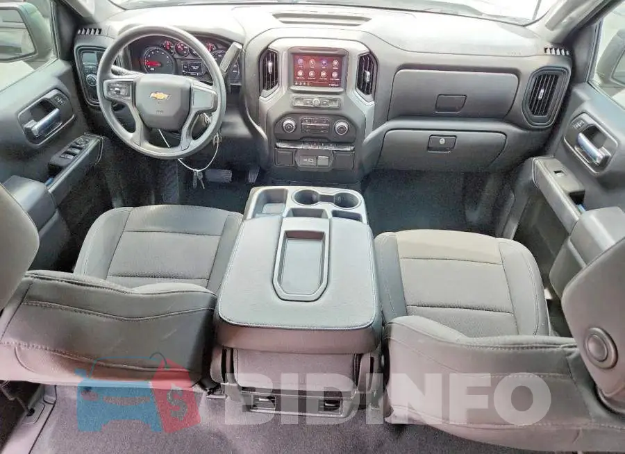 1GCPWBEH8MZ119097 Photo# 8