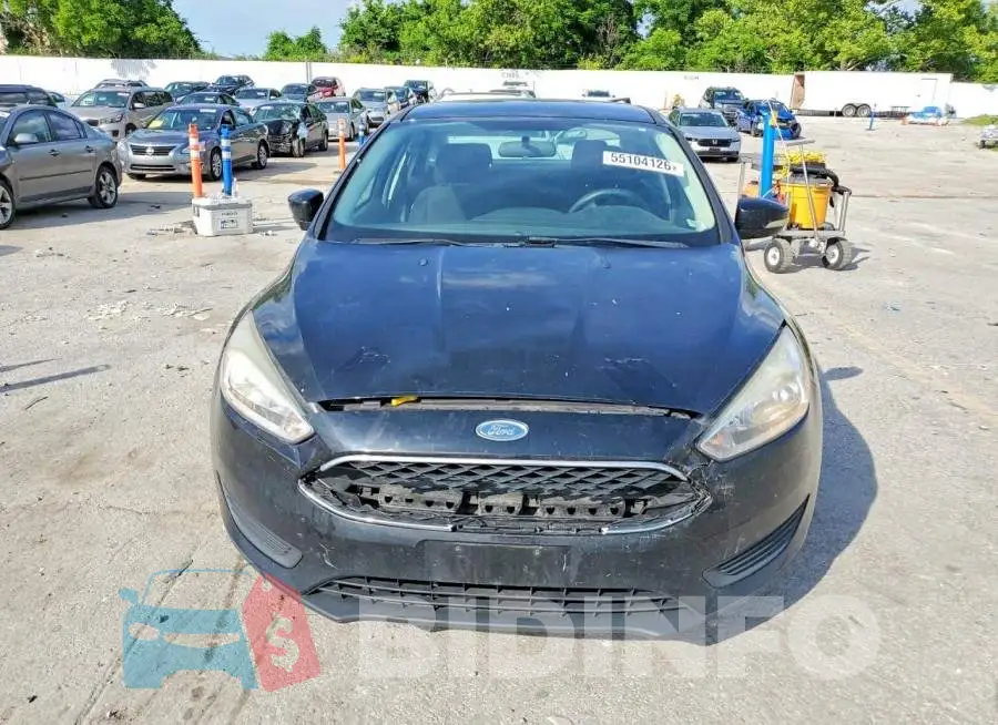 1FADP3F2XHL229955 Photo# 5