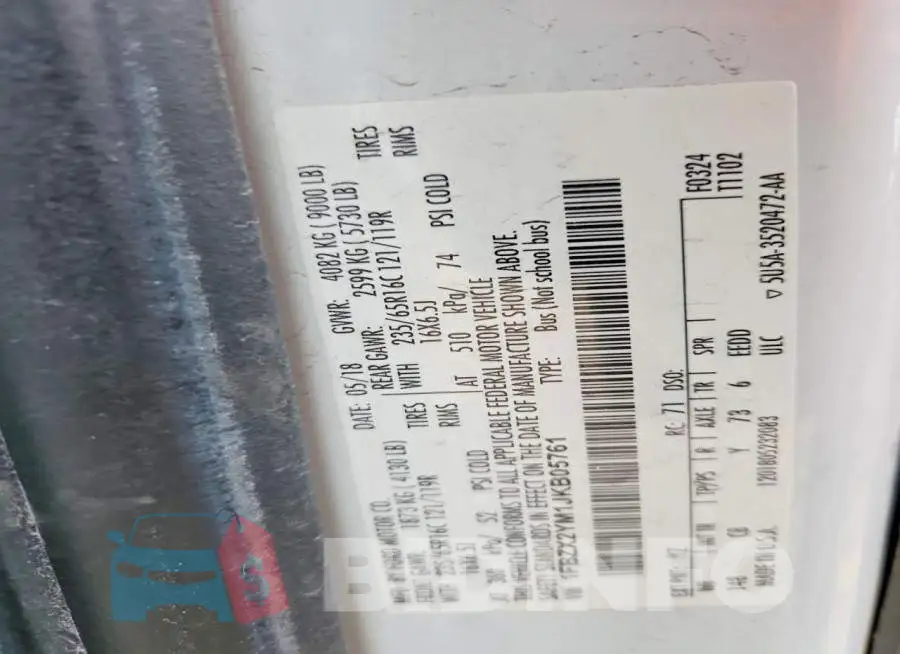 1FBZX2YM1JKB05761 Photo# 13