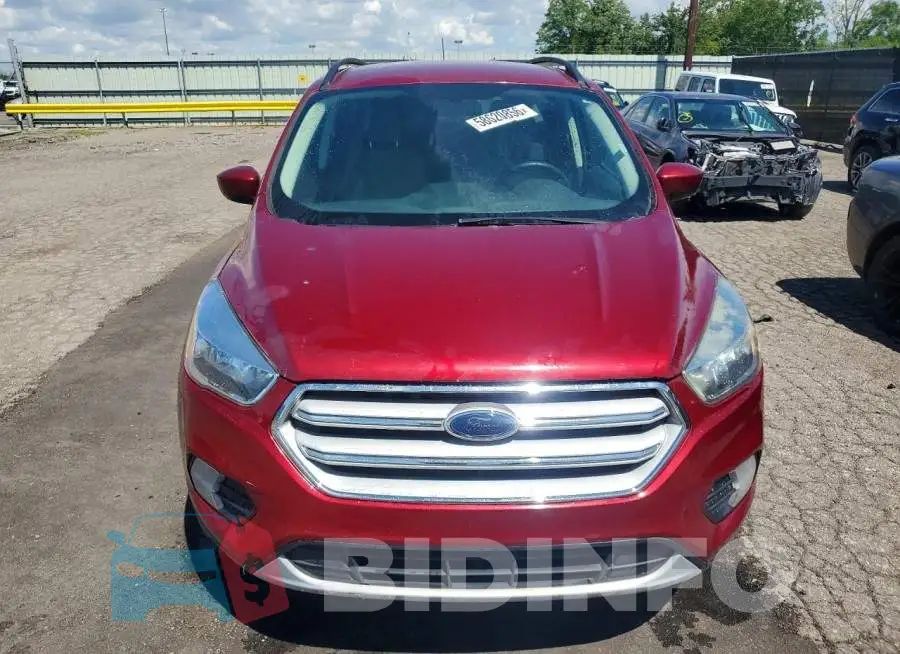 1FMCU0GD1JUA82532 Photo# 5