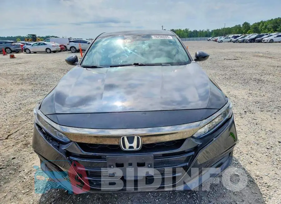 1HGCV1F32KA115560 Photo# 5