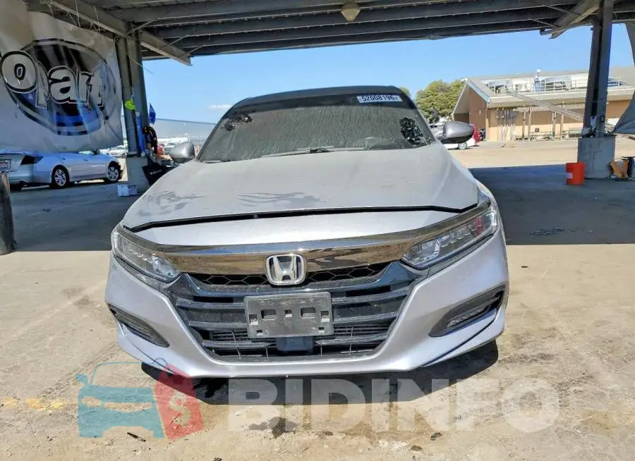 1HGCV1F34JA185625 Photo# 5