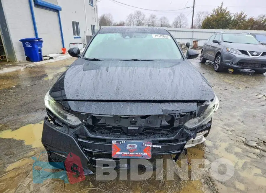 1HGCV1F40KA002845 Photo# 5