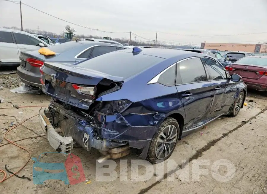 1HGCV3F57JA009875 Photo# 3