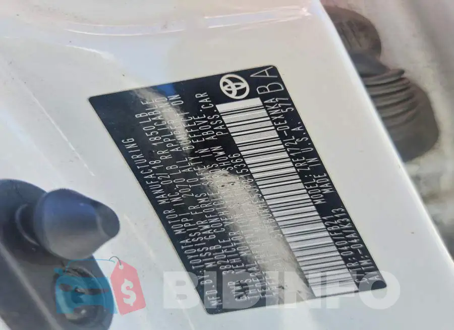 5YFBURHE5JP815366 Photo# 12