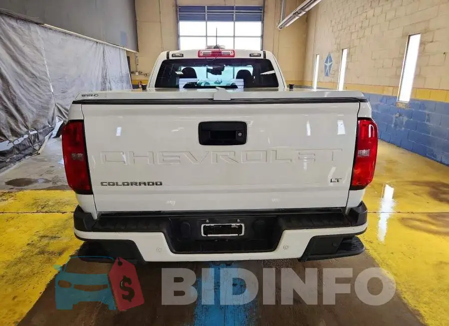 1GCHSCEA9N1246241 Photo# 6