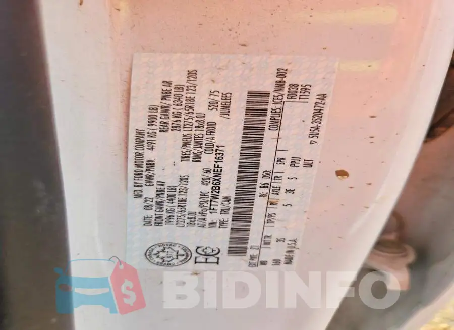 1FT7W2B6XNEF16371 Photo# 13