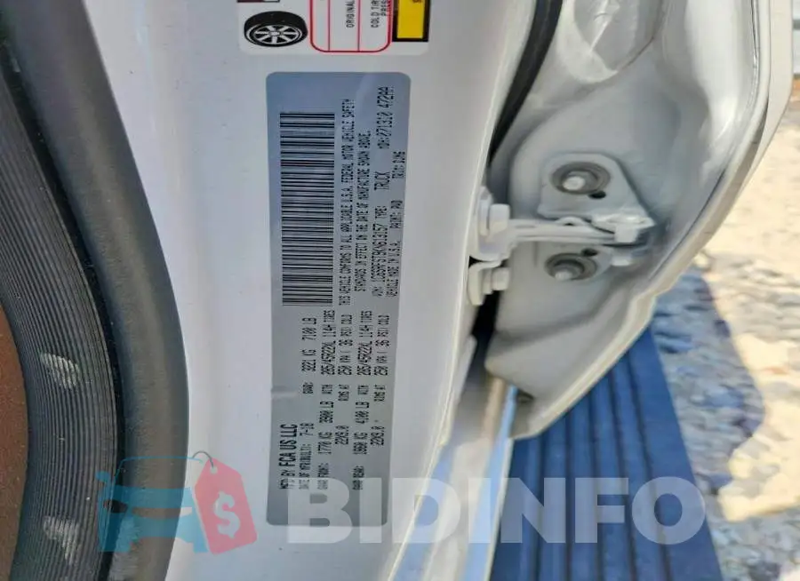 1C6SRFST9KN613157 Photo# 12
