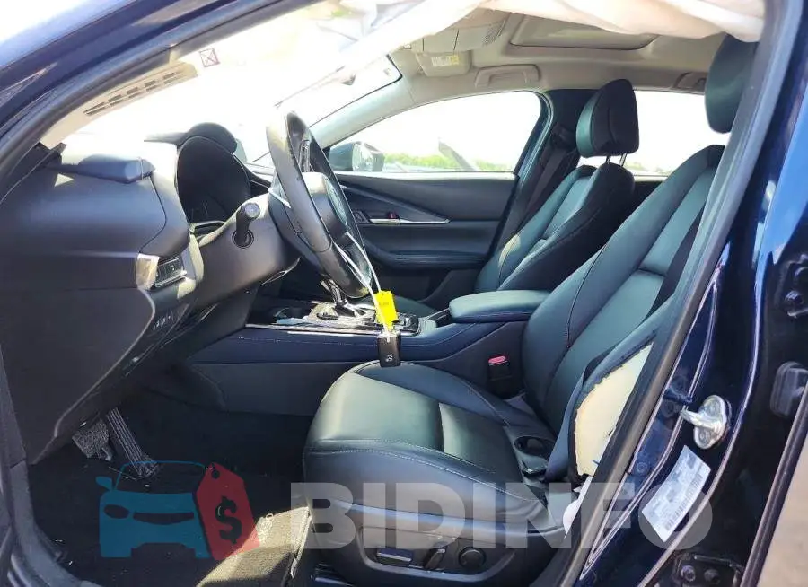 3MVDMACL6MM214140 Photo# 7