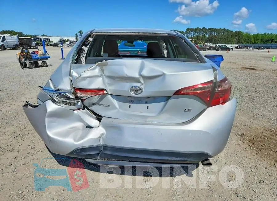 2T1BURHEXJC985559 Photo# 6