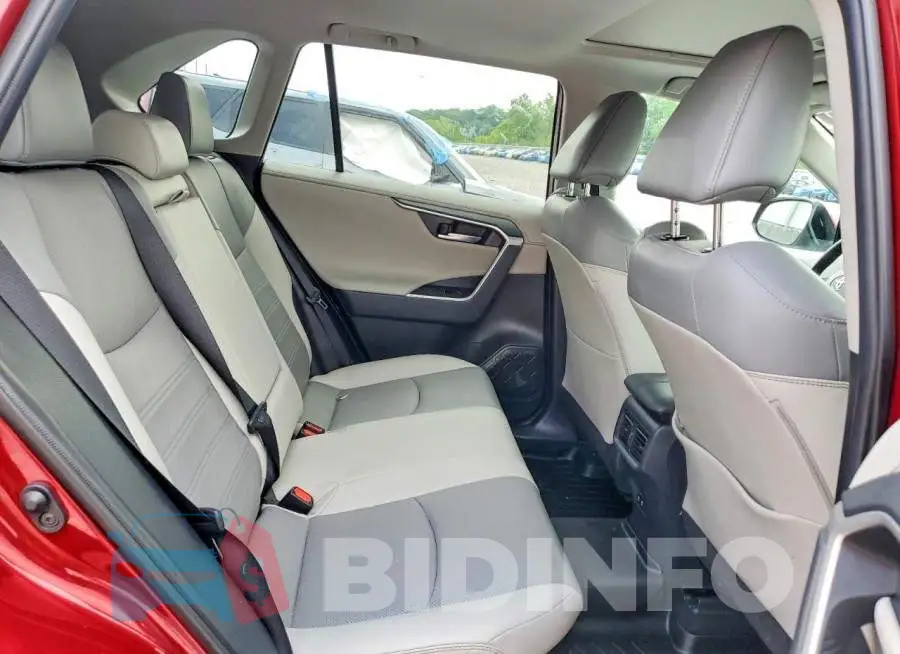 2T3DWRFV2KW043485 Photo# 11