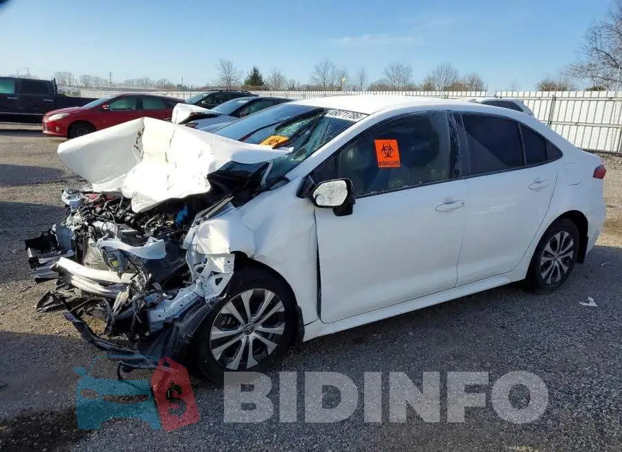 JTDBCMFE5S3108643 Photo# 1