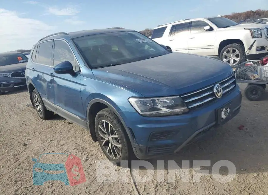 3VV2B7AX8LM076494 Photo# 4
