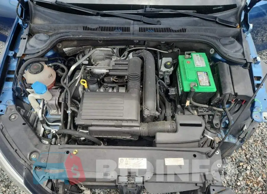 3VW2B7AJ7JM243545 Photo# 11